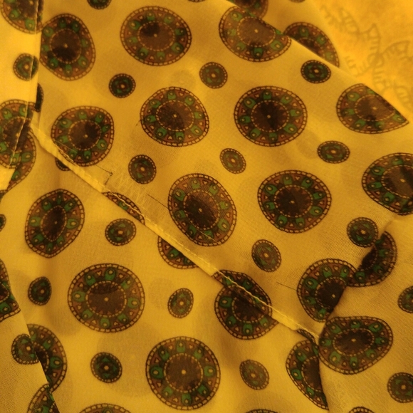 Philosophy Polka-Dot Button-up Blouse - Picture 4 of 4